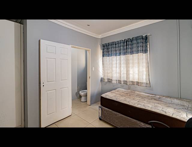 8 BEDROOM FREESTANDING FOR SALE IN WESTDENE